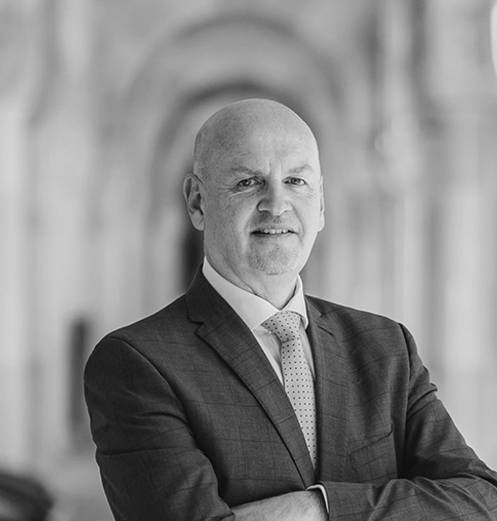 Dr David Stockdale